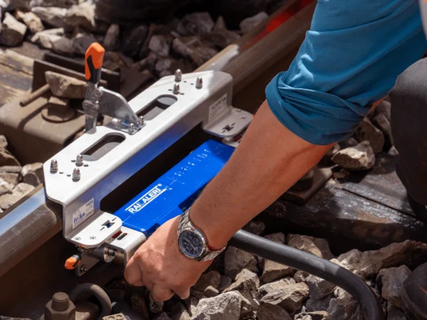 RAILALERT-Montagelehre für Radsensor – Image 3